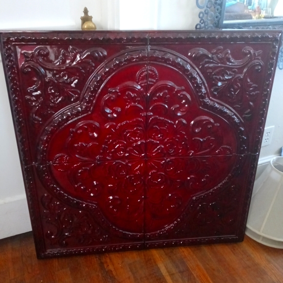 3' x 3' Metal Wall Decor